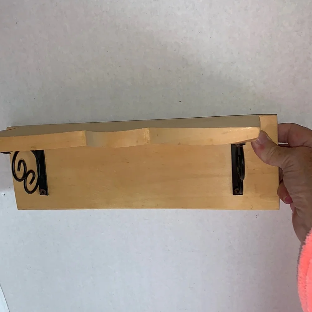 Little Wooden Shelf